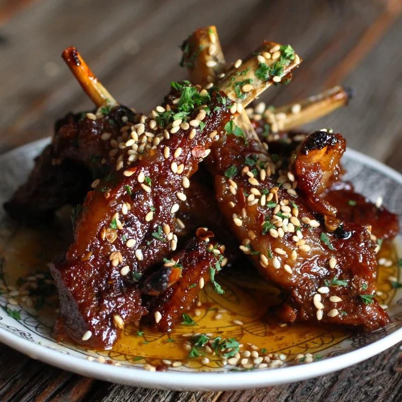 LAMB RIBS